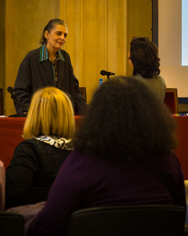 Barbara Mariani durante il suo intervento